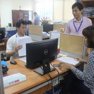 Hà Nội chính thức sử dụng dịch vụ thuế điện tử